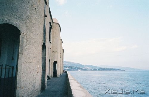 晚安心语:一个人时,善待自己;两个人时,善待对方 (4)